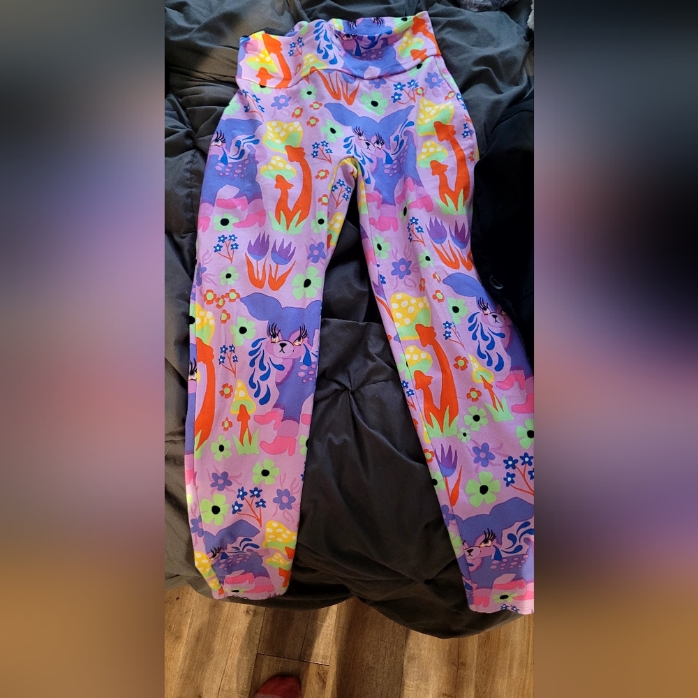 Nooworks Womens Leggings with Purple and Orange Patterns- Worn 1x!